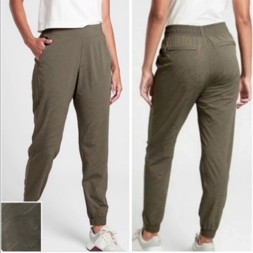 NWT Athleta Brooklyn Textured Joggers - 2P